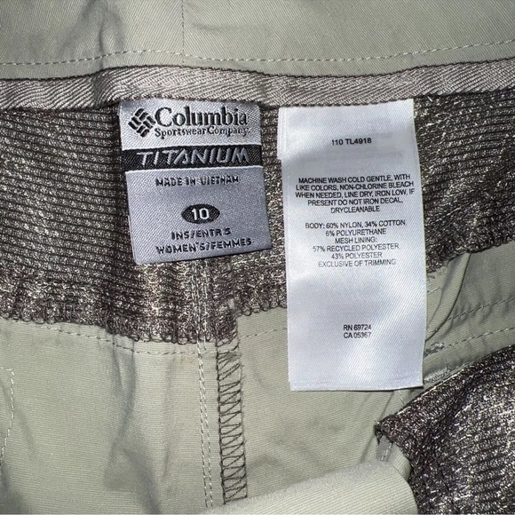 Columbia Womens Omni-shade Titanium Hiking Trail Khaki 5” Shorts 10 - Picture 8 of 10